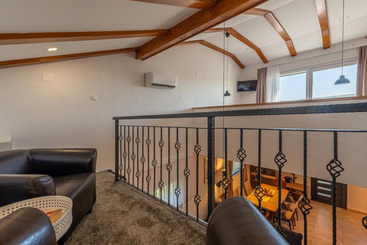 Villa Zora, Starigrad Paklenica, Селине Экстерьер фото